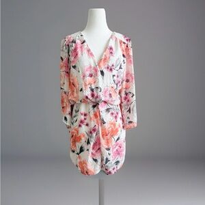 Charlotte Russe Floral Romper XL Pink Peach Spring Flowy Boho Bell Sleeve